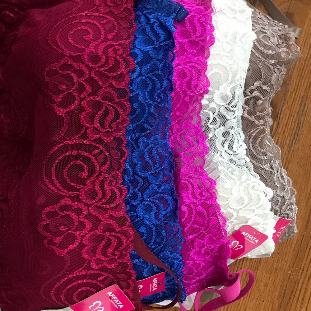 Lot of 5 Bras - Multicolors